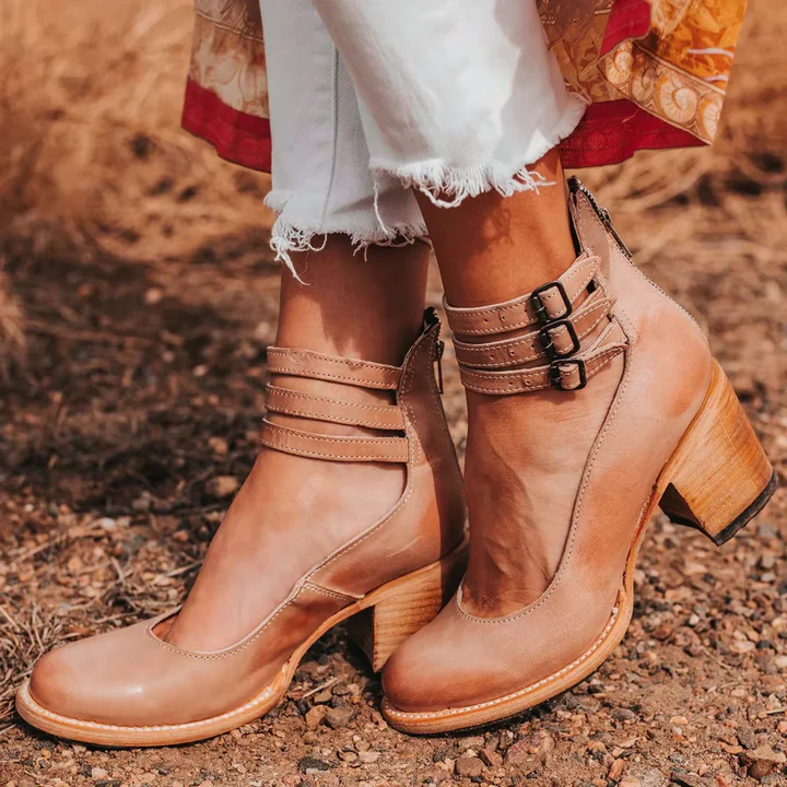 Sandals with Ergonomic Cushioned Footbed