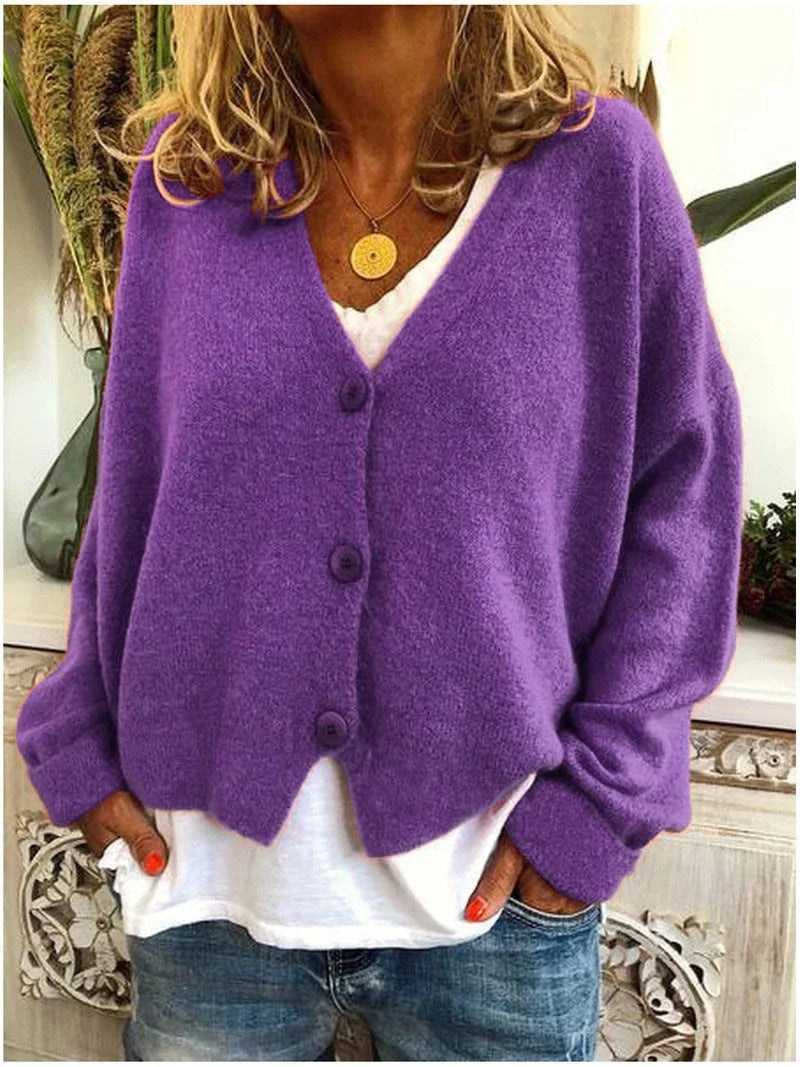Cardigan in Lightweight Knit for Layering