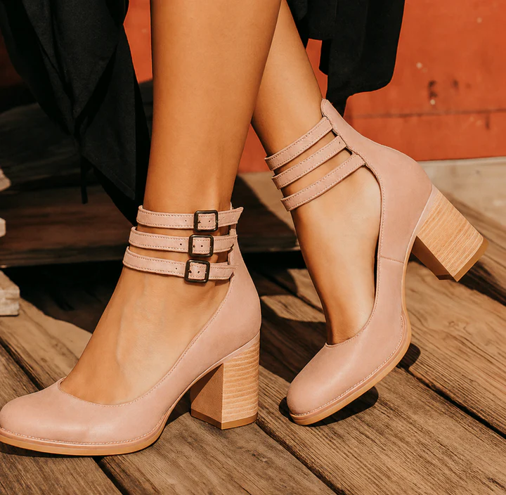 Sandals with Ergonomic Cushioned Footbed